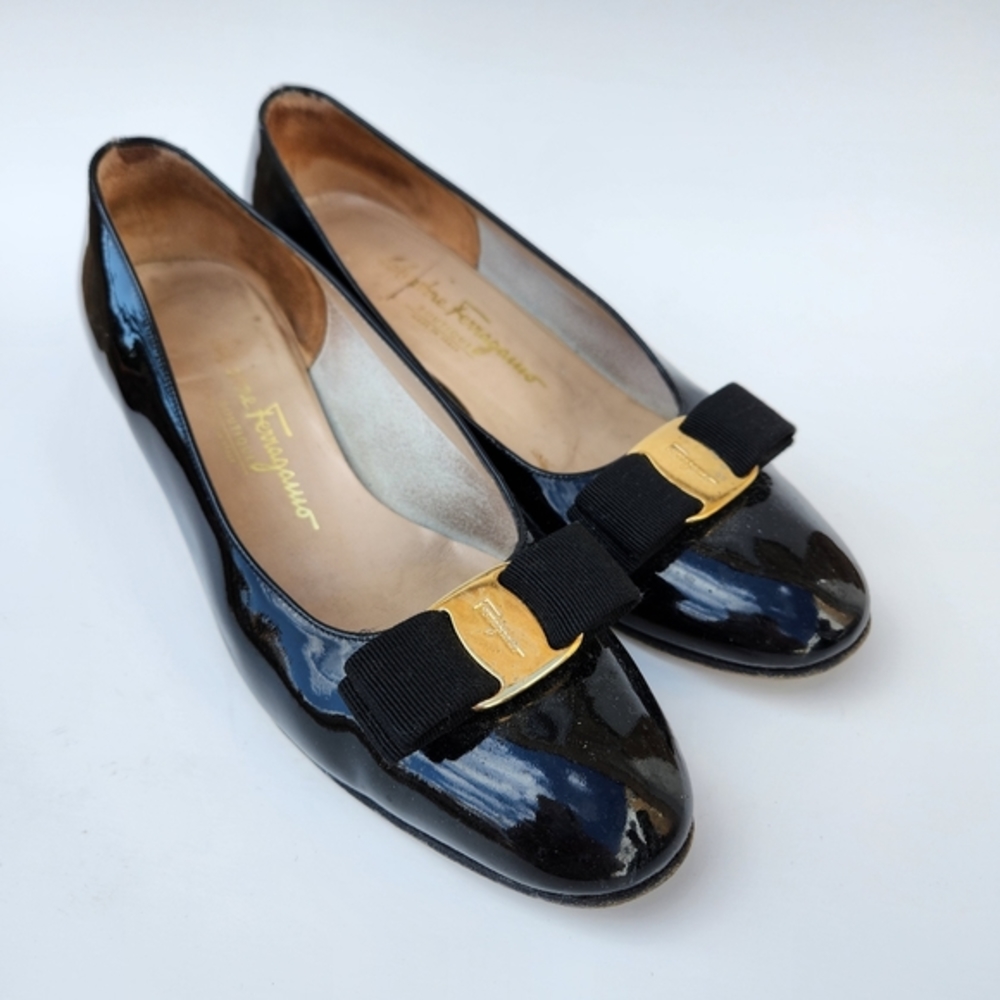 Salvatore Ferragamo Vintage '05 Vara Black Patent Flats With Bow